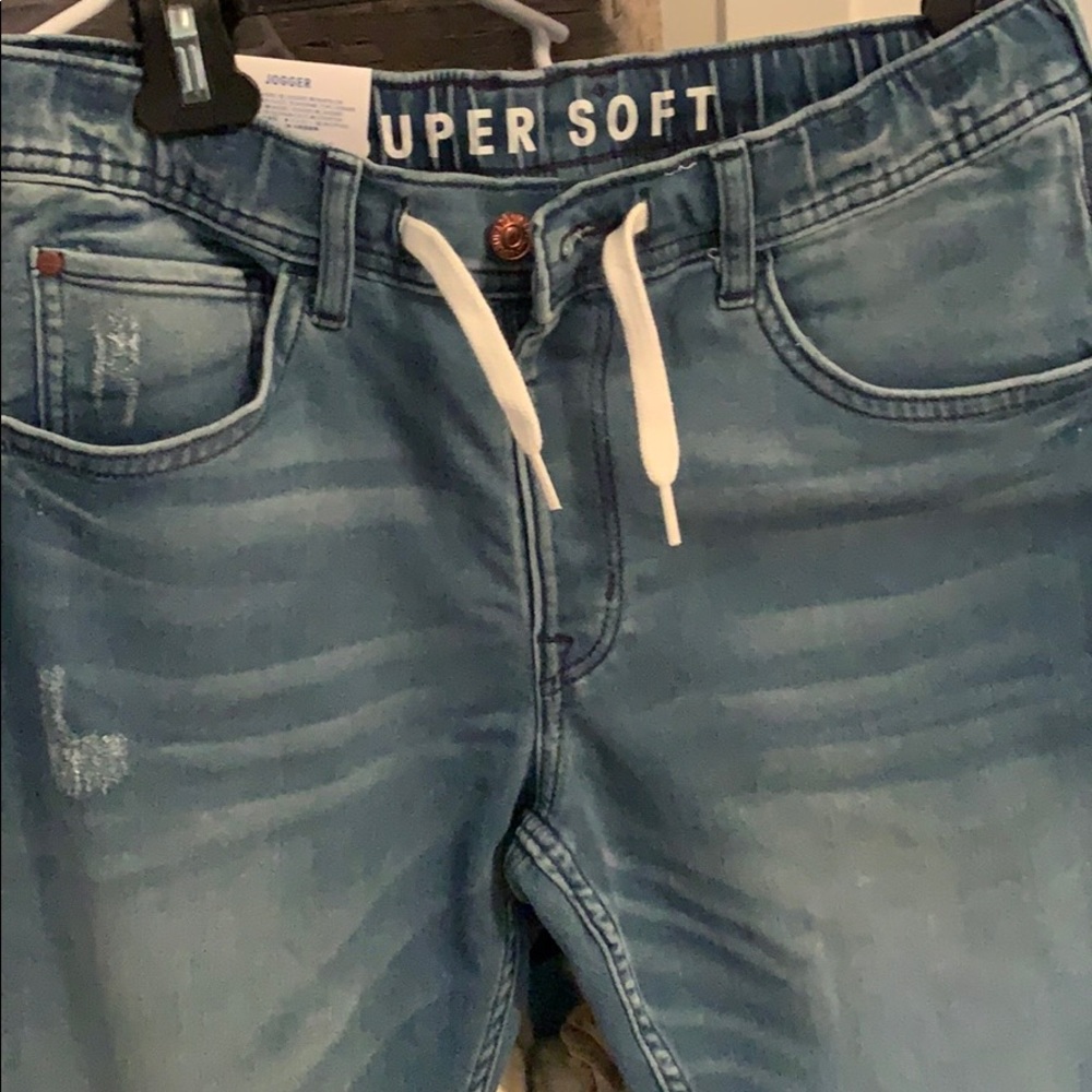 Jeans - Picture 2 of 2